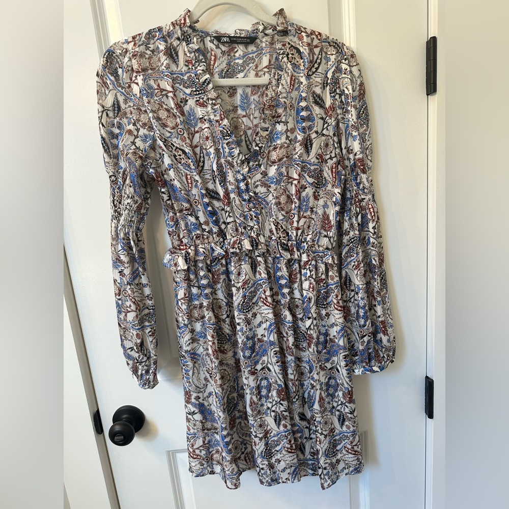 Zara paisley long sleeve mini dress - size xs